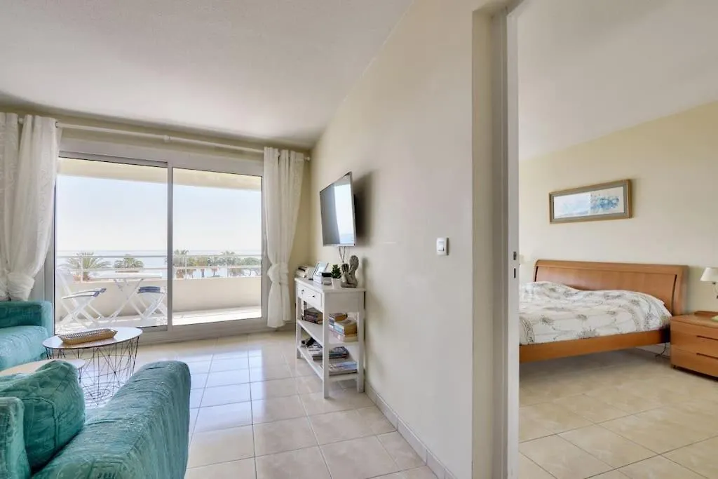 Apartment W 2 Bathrooms At 400M From The Beach Nice 0*,  France