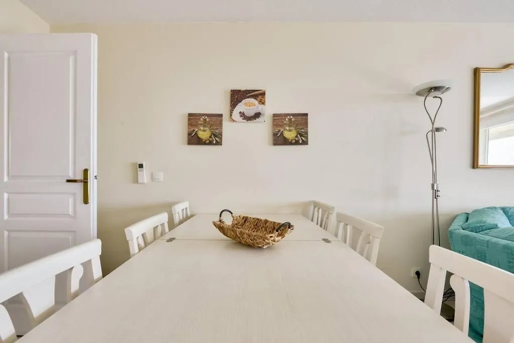 Apartment W 2 Bathrooms At 400M From The Beach Nice