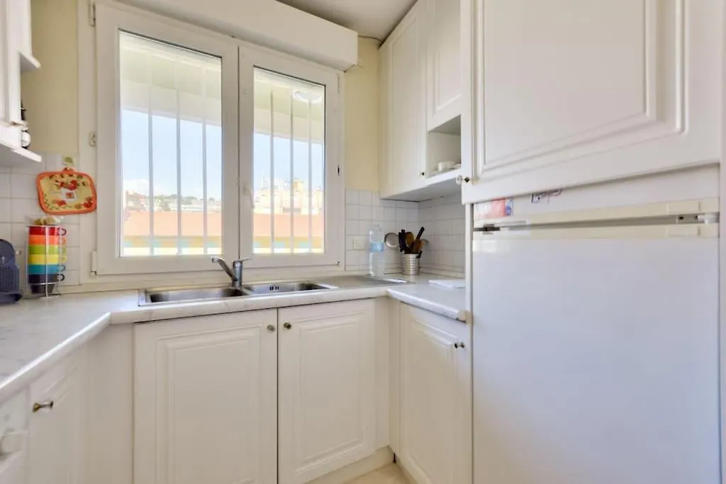 Apartment W 2 Bathrooms At 400M From The Beach Nice 0*,  France
