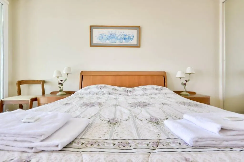 Apartment W 2 Bathrooms At 400M From The Beach Nice